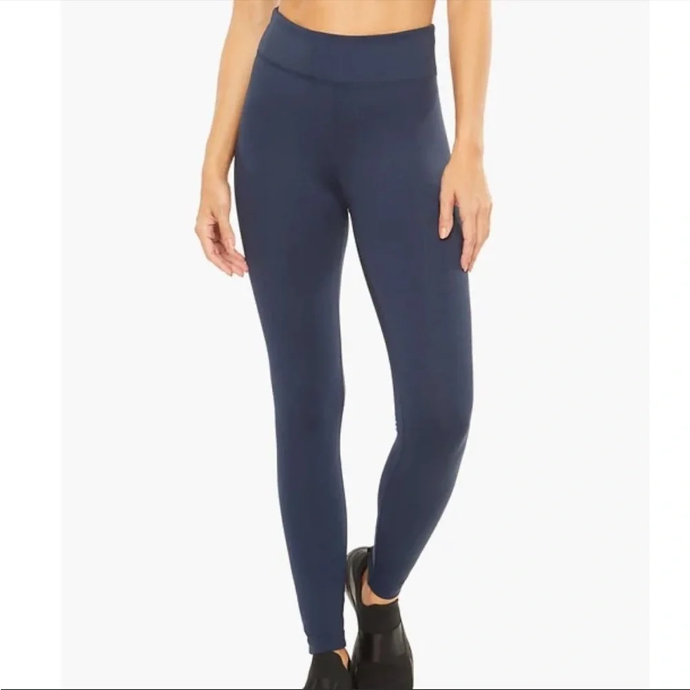 Koral Drive High Rise Blackout Leggings in Midnight Blue, Size Medium - Picture 2 of 8